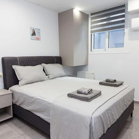 Brand New Urban Getaway Next To Megaro Mousikis Apartman Athén Kültér fotó